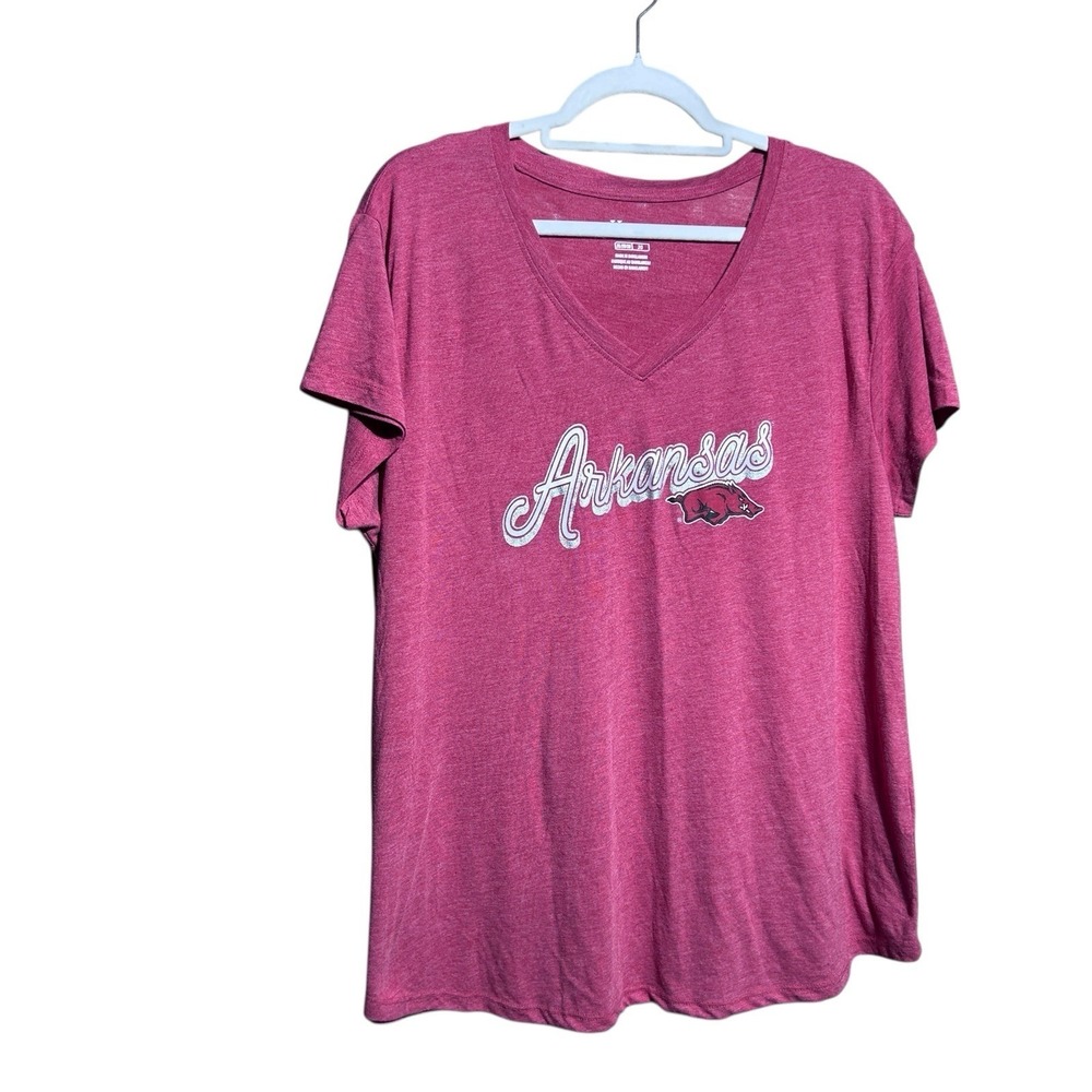 Arkansas Razorback Ladies 2XL‎ T-Shirt Burgundy Women's V Neck Tee